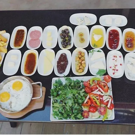 Taksim Yazici Apartmanhotel 4*