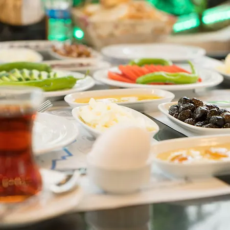 Taksim Yazici Aparthotel 4*