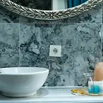 Taksim Yazici Apartahotel